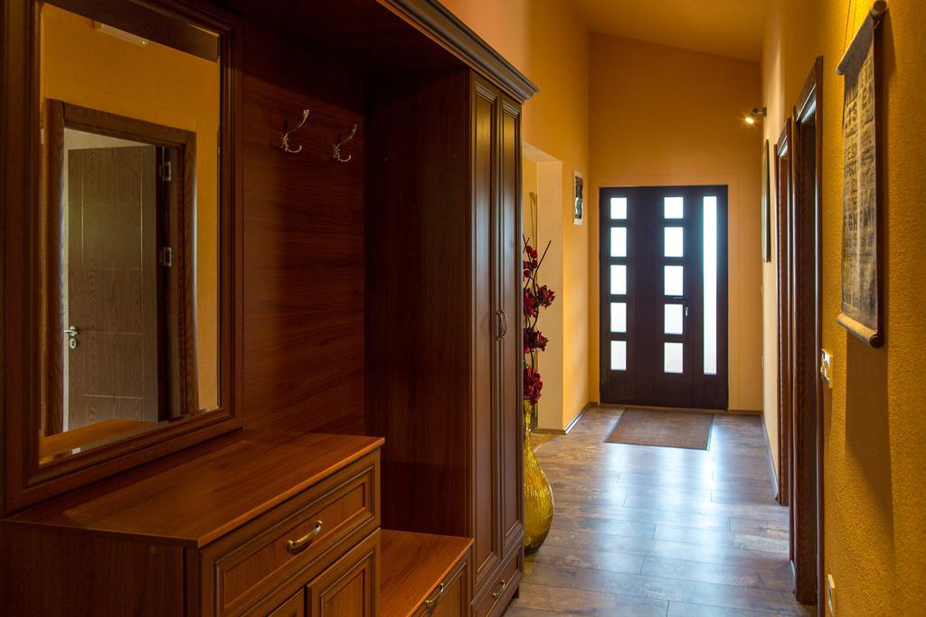 Apartment Bambo Tre Sorrele Kotor Eksteriør billede
